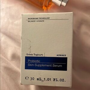 KORRES Probiotic Skin-Supplement Serum - White and Blue